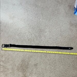 Nike Baseball/Softball Black Elastic Belt with White Swoosh